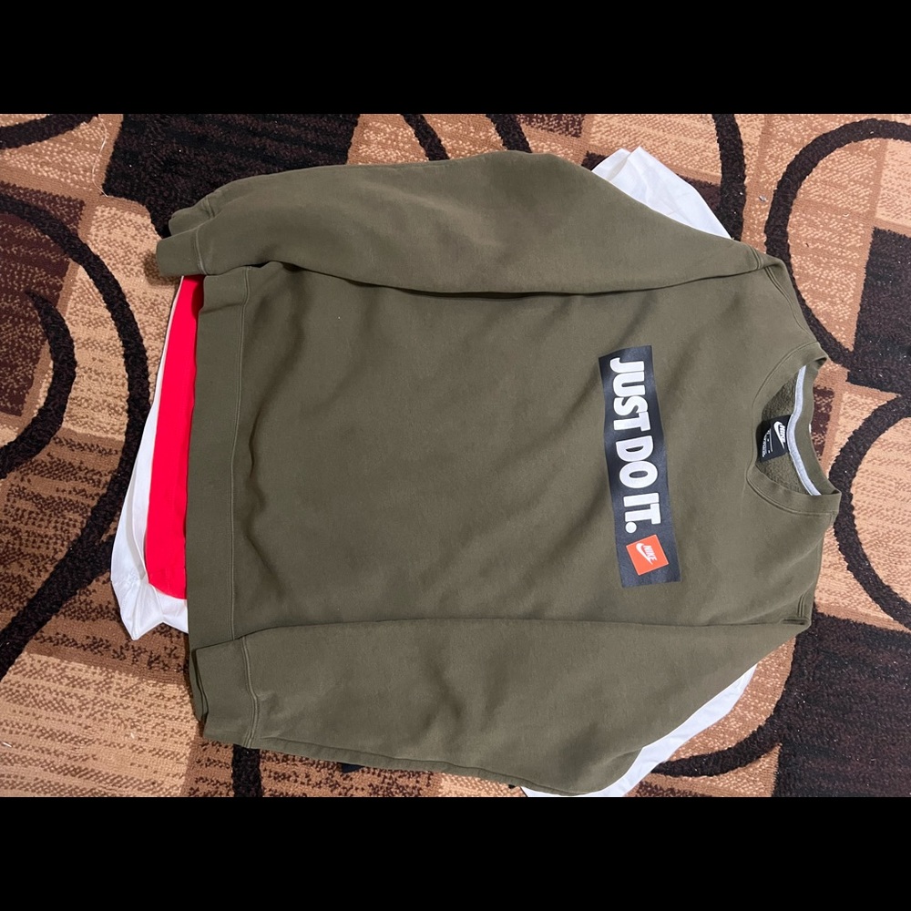 Nike Green Crewneck